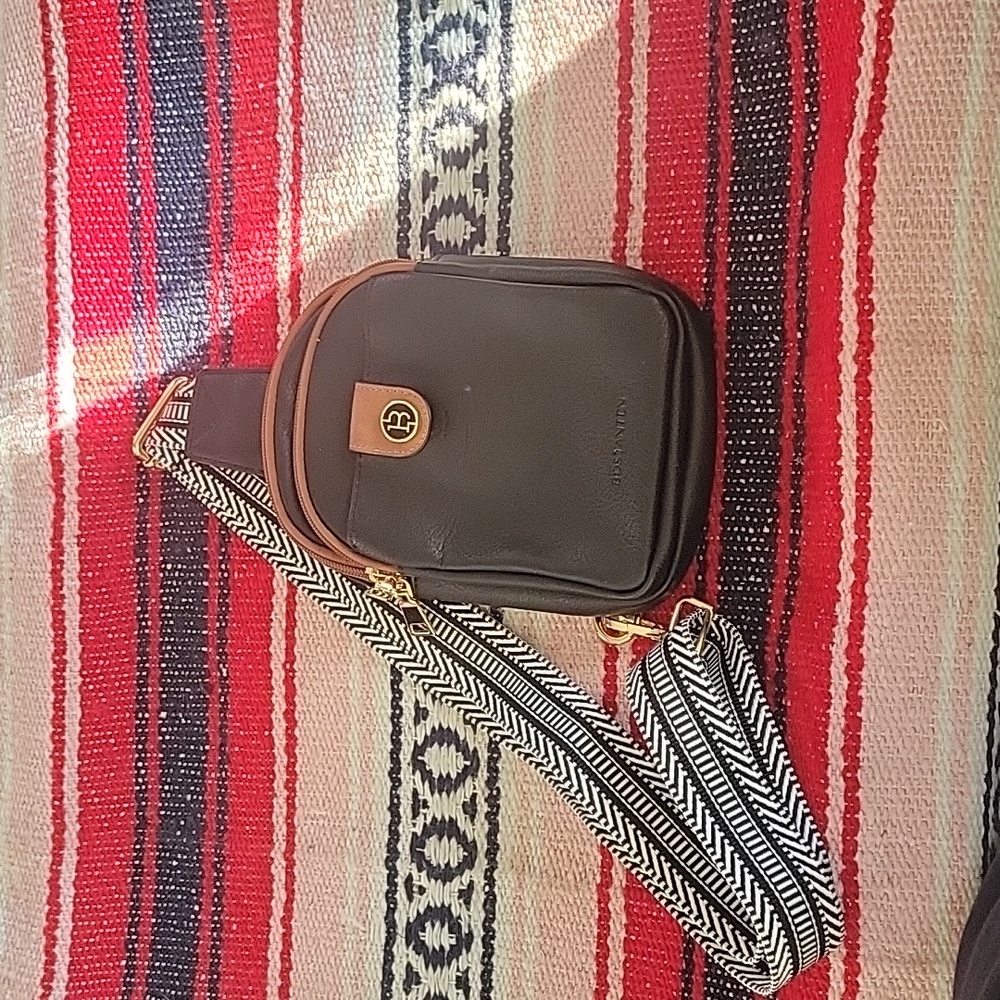 Crossbody bag